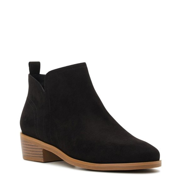 Time and Tru Women's Black Ankle Bootie Pull O - Picture 1 of 4